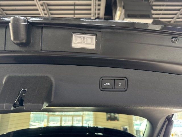 2024 Genesis Electrified GV70 Advanced AWD - 22944010 - 7