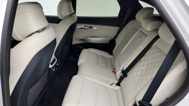 2024 Genesis Electrified GV70 Advanced AWD with Prestige Package - 22947567 - 9