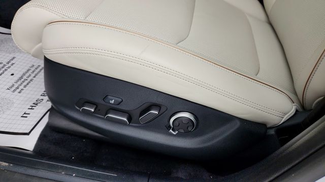 2024 Genesis Electrified GV70 Advanced AWD with Prestige Package - 22947567 - 23