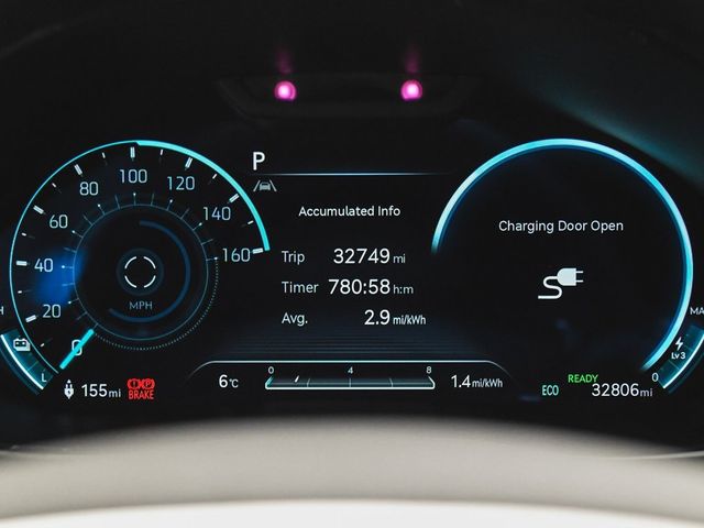 2024 Genesis Electrified GV70 Prestige - 22944455 - 18