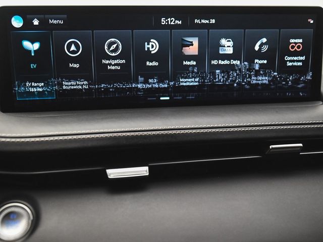 2024 Genesis Electrified GV70 Prestige - 22944455 - 24