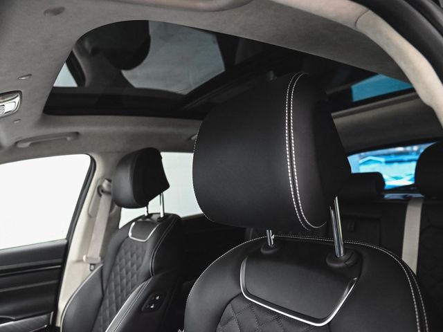 2024 Genesis Electrified GV70 Prestige - 22944455 - 37