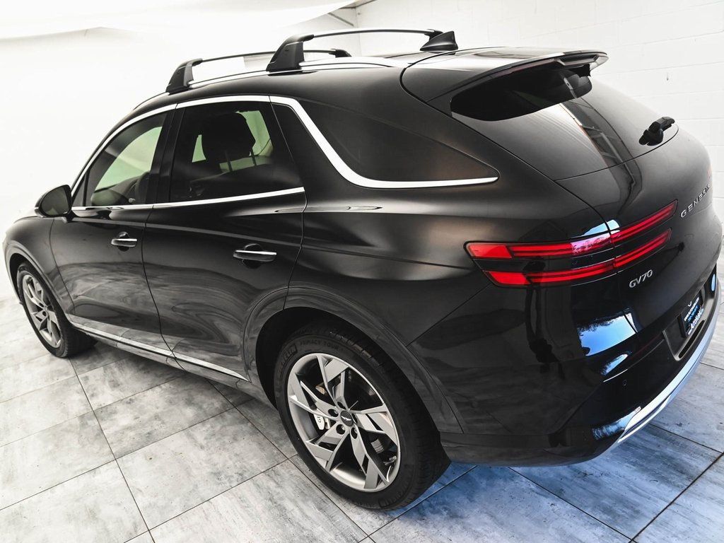 2024 Genesis Electrified GV70 Prestige photo 4