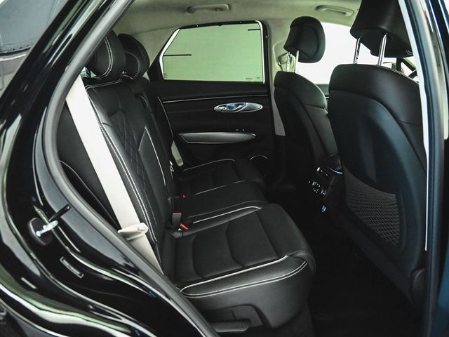 2024 Genesis Electrified GV70 Prestige - 22944455 - 39