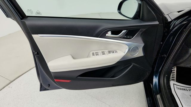 2024 Genesis G70 2.5T AWD - 22949834 - 10