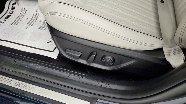 2024 Genesis G70 2.5T AWD - 22949834 - 11