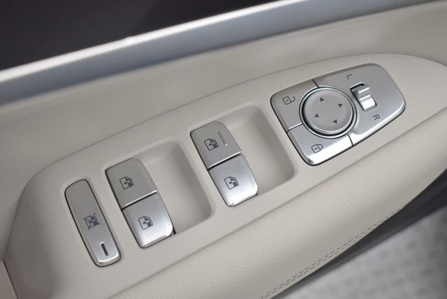 2024 Genesis G70 2.5T AWD - 22915803 - 11