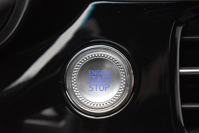 2024 Genesis G70 2.5T AWD - 22915803 - 17