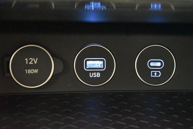 2024 Genesis G70 2.5T AWD - 22915803 - 21