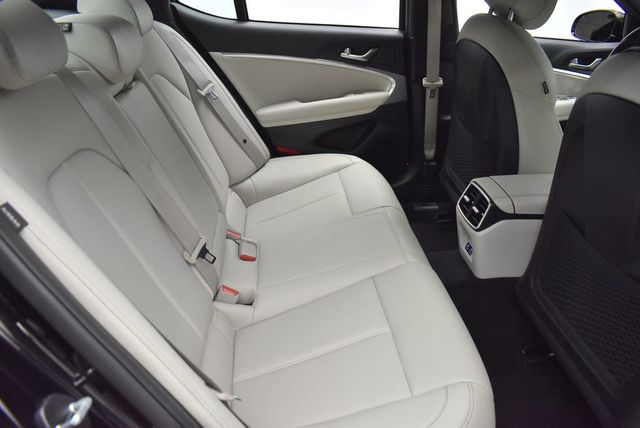 2024 Genesis G70 2.5T AWD - 22915803 - 30