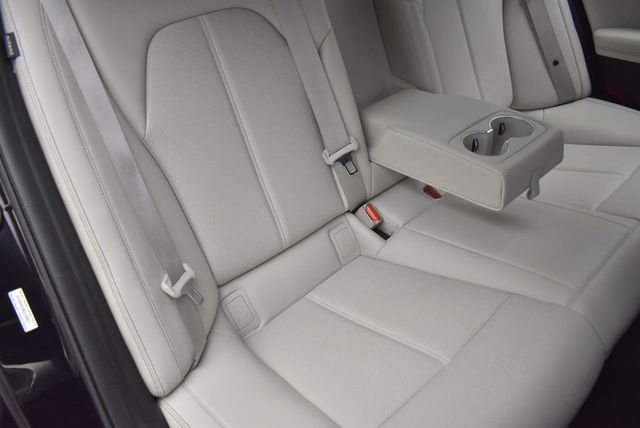 2024 Genesis G70 2.5T AWD - 22915803 - 31