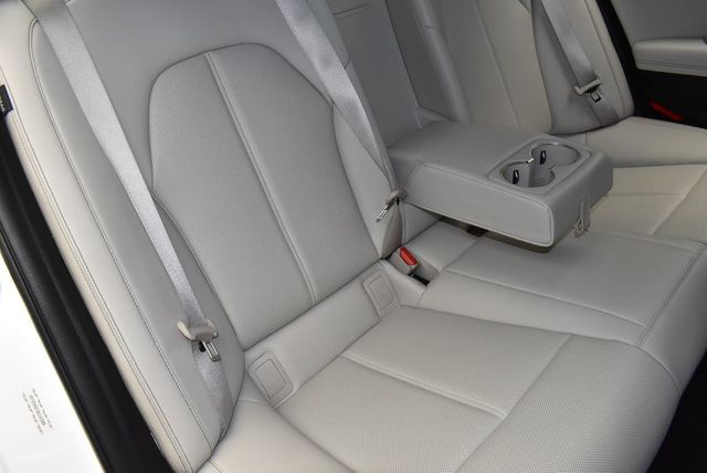 2024 Genesis G70 2.5T AWD - 22968035 - 32