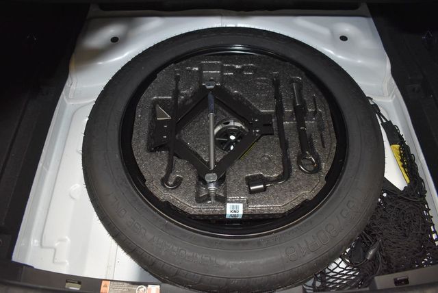 2024 Genesis G70 2.5T AWD - 22968035 - 38