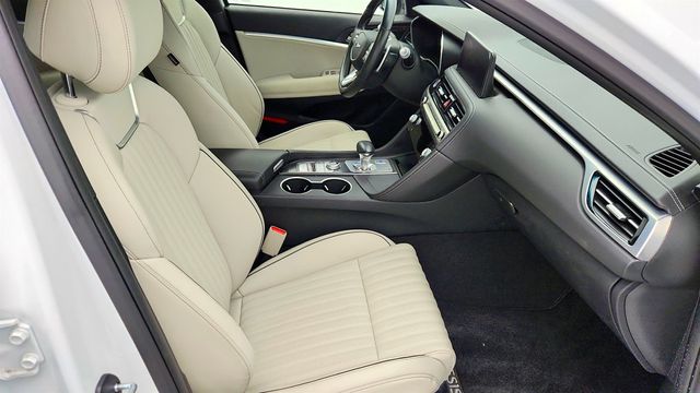 2024 Genesis G70 2.5T RWD - 22962887 - 23