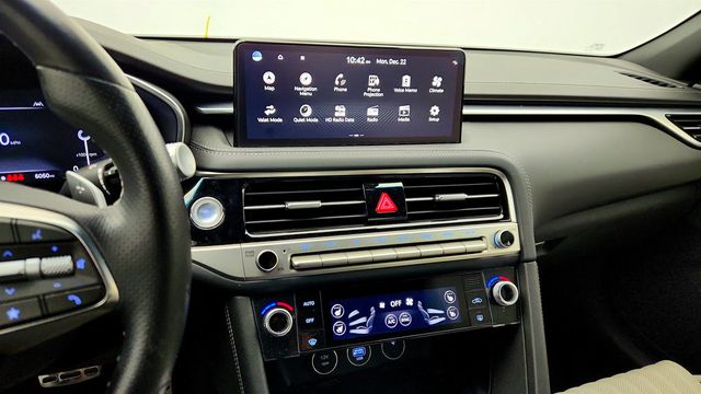 2024 Genesis G70 2.5T with Sport Prestige Package - 22962887 - 16