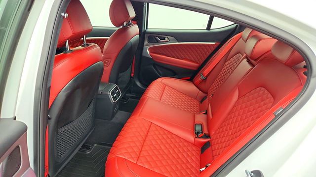 2024 Genesis G70 3.3T Sport Advanced AWD w/ Sport Prestige Pkg & Head-Up Display - 23099976 - 21