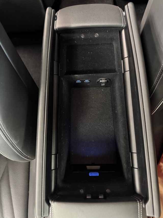 2024 Genesis G90 3.5T e-SC AWD - 23081121 - 32