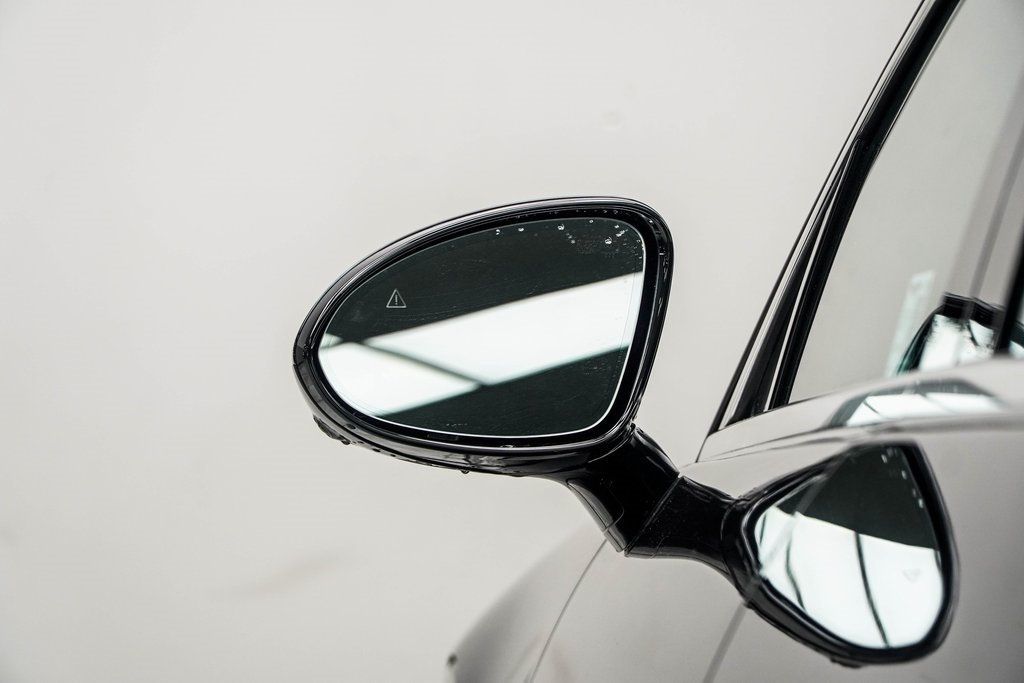 2024 Genesis G90 3.5T AWD photo 15