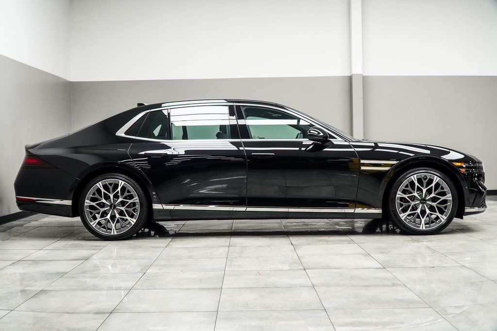 2024 Genesis G90 3.5T AWD photo 7