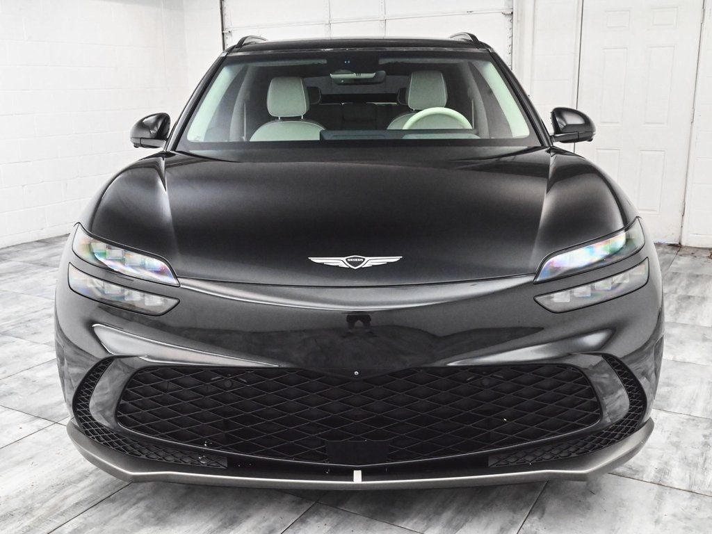 2024 Genesis GV60 AWD Advanced photo 2