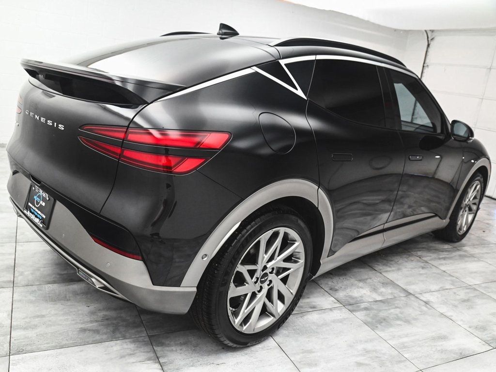 2024 Genesis GV60 AWD Advanced photo 3