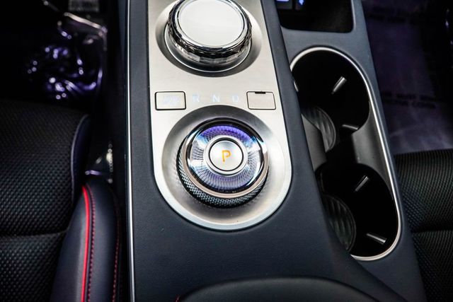 2024 Genesis GV70 2.5T AWD - 22992995 - 19