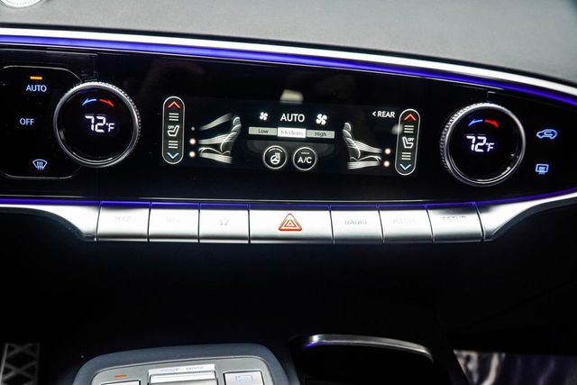 2024 Genesis GV70 2.5T AWD - 22992995 - 21