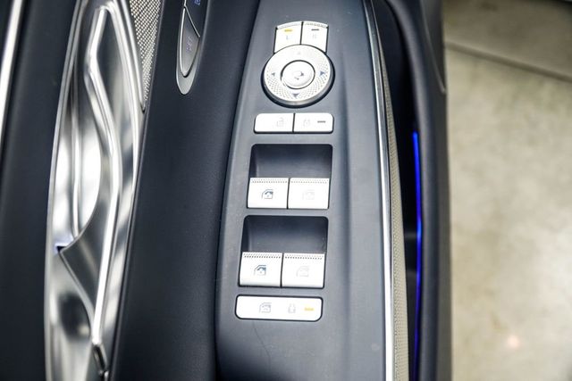 2024 Genesis GV70 2.5T AWD - 22992995 - 37