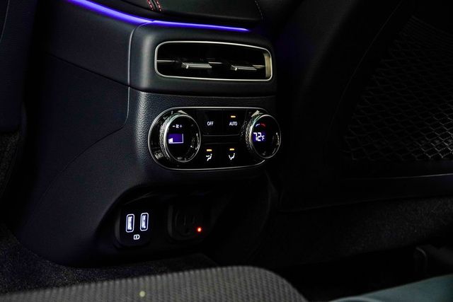 2024 Genesis GV70 2.5T AWD - 22992995 - 44