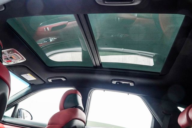 2024 Genesis GV70 2.5T AWD - 22986966 - 45