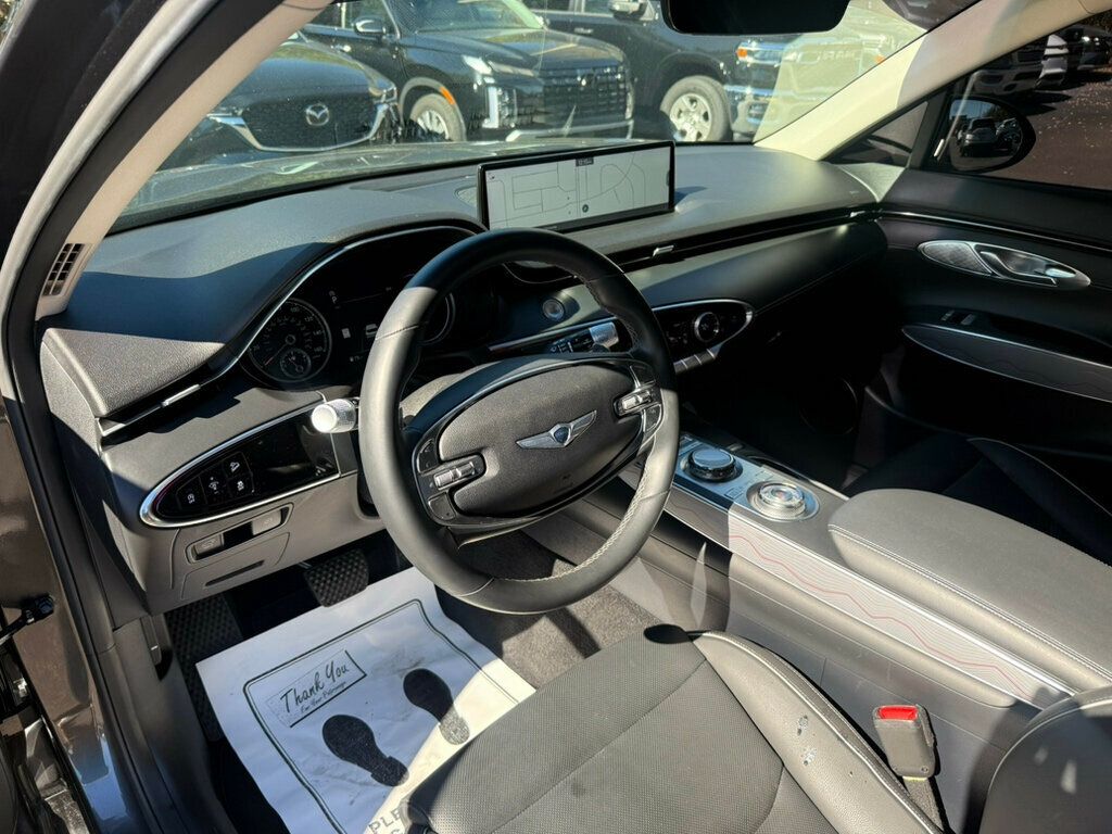 2024 Genesis GV70 Select Advanced 2.5T Sport Prestige photo 3