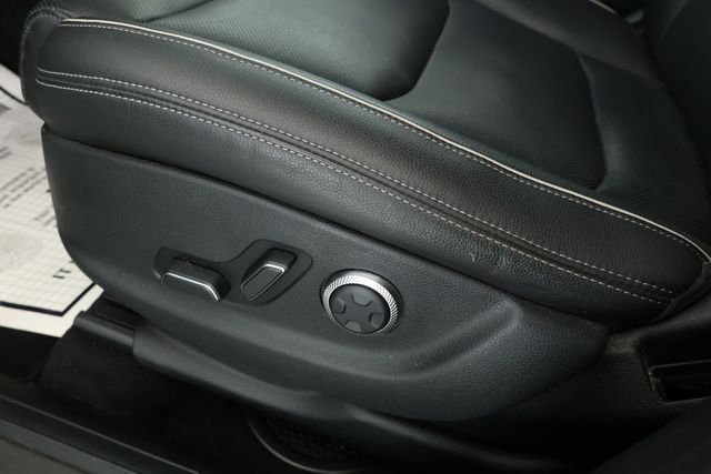 2024 Genesis GV70 2.5T AWD with Select and Advanced Packages - 22920568 - 9