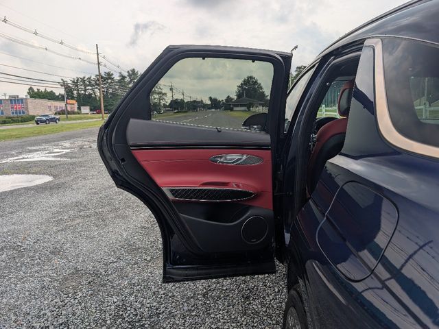 2024 Genesis GV70 3.5T Sport - 23072835 - 10