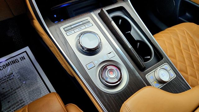 2024 Genesis GV80 3.5T AWD with Advanced & Prestige Packages - 22978772 - 16