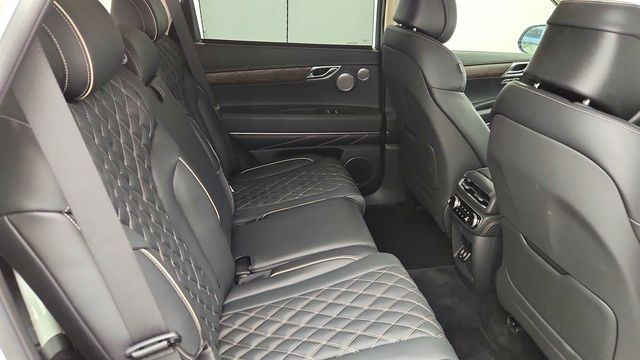 2024 Genesis GV80 3.5T AWD with Advanced & Prestige Packages - 22981381 - 23