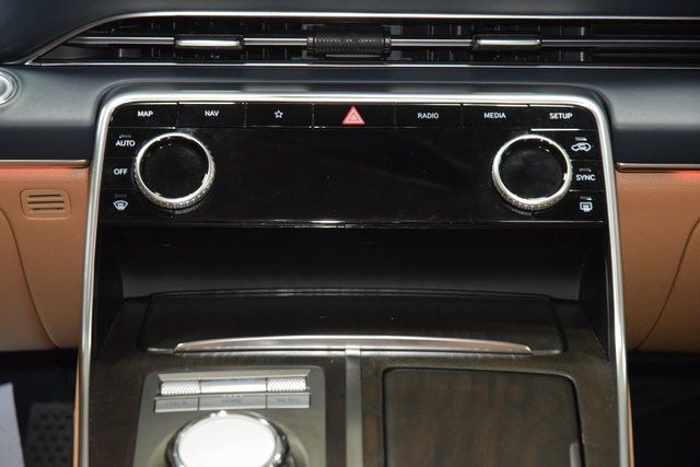 2024 Genesis GV80 3.5T Prestige Signature AWD - 22937286 - 32