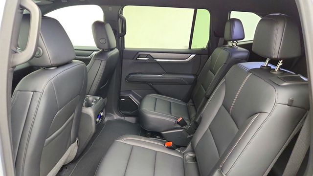 2024 GMC Acadia AWD 4dr Elevation w/ Luxury Package - 23069427 - 18