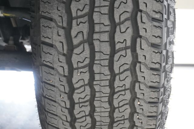 2024 GMC Canyon 2WD Crew Cab Elevation - 23001711 - 26