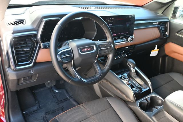 2024 GMC Canyon 4WD Crew Cab AT4 - 22971442 - 7