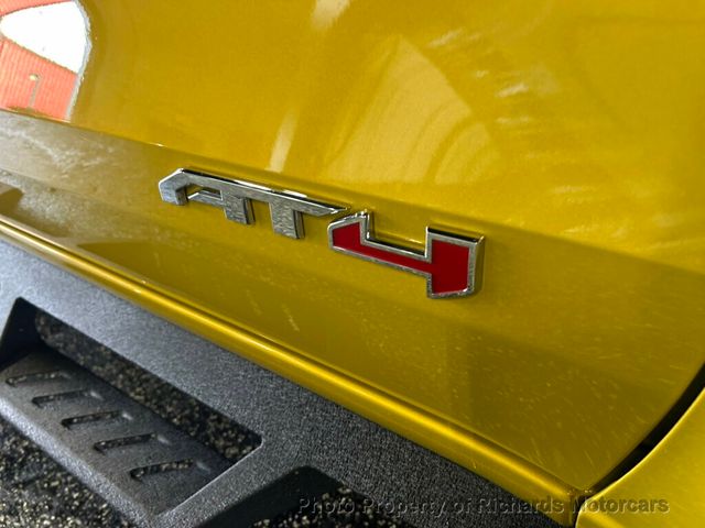 2024 GMC Canyon 4WD Crew Cab AT4 - 23045471 - 7