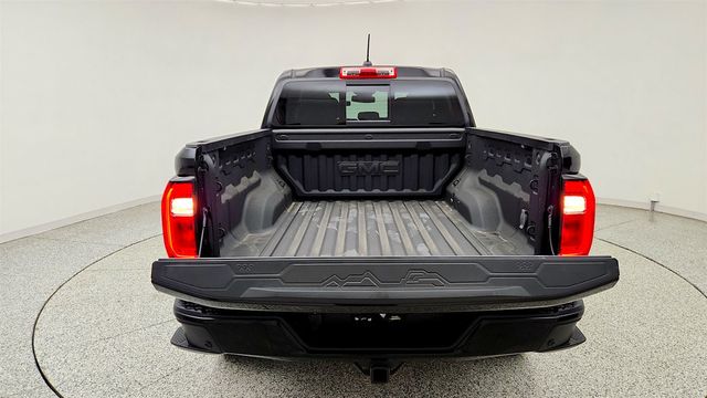 2024 GMC Canyon 4WD Crew Cab AT4 w/ Technology Plus Pkg - 23081809 - 5