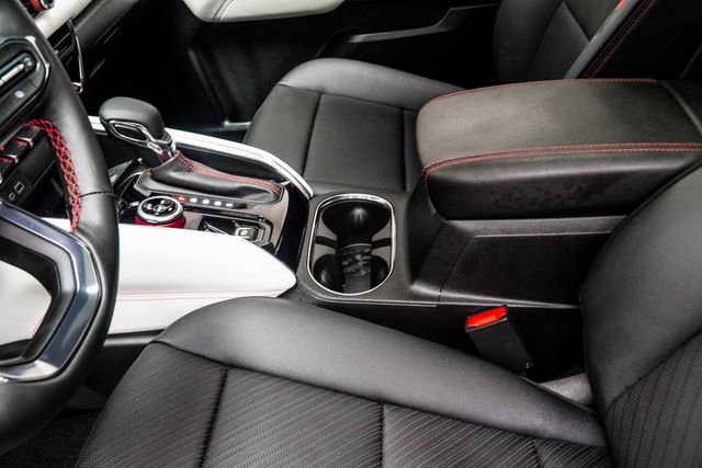 2024 GMC Canyon 4WD Crew Cab AT4X - 22961431 - 16