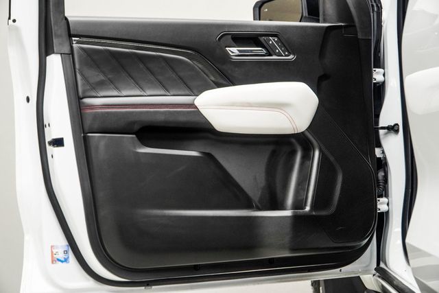 2024 GMC Canyon 4WD Crew Cab AT4X - 22961431 - 32