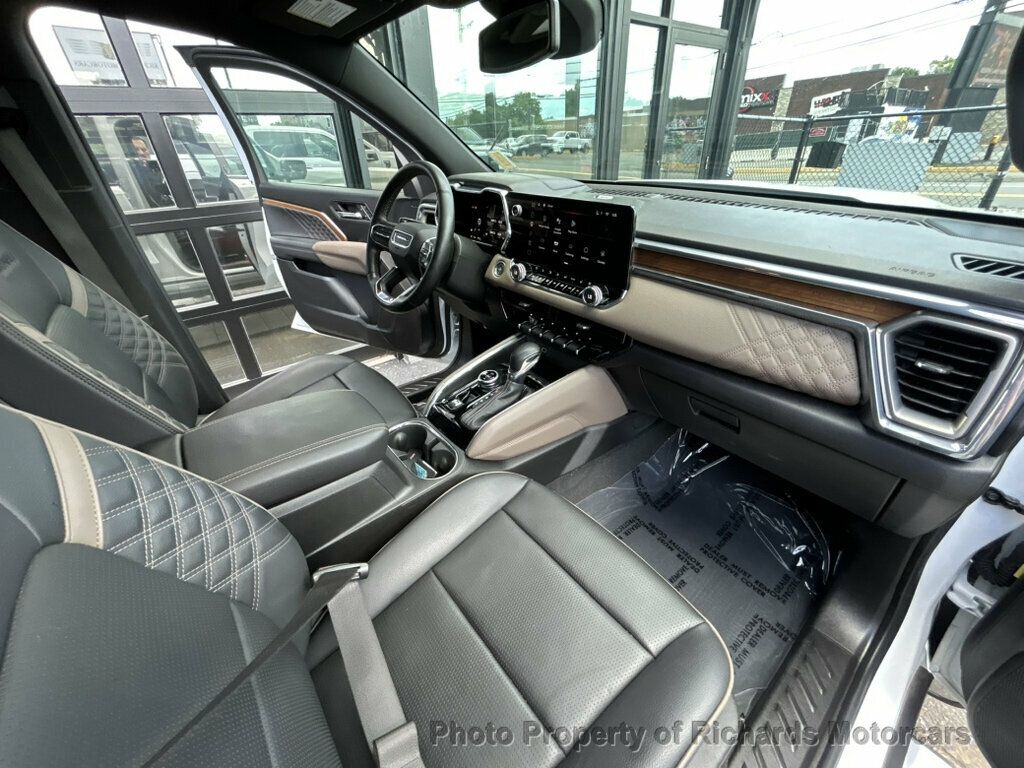 2024 GMC Canyon 4WD Crew Cab Denali - 23051623 - 24