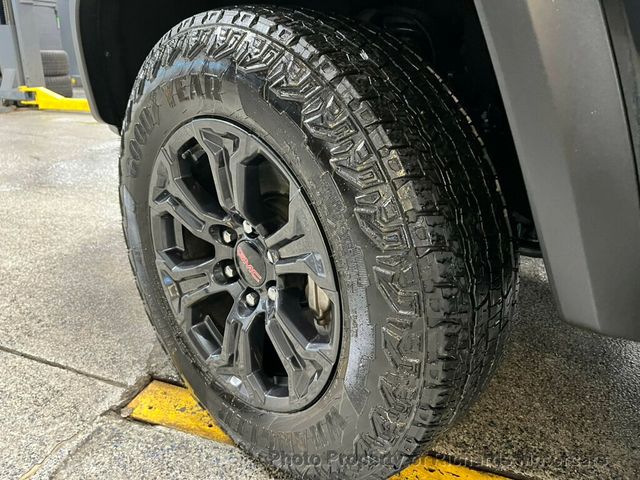 2024 GMC Canyon 4WD Crew Cab Elevation - 22959764 - 9