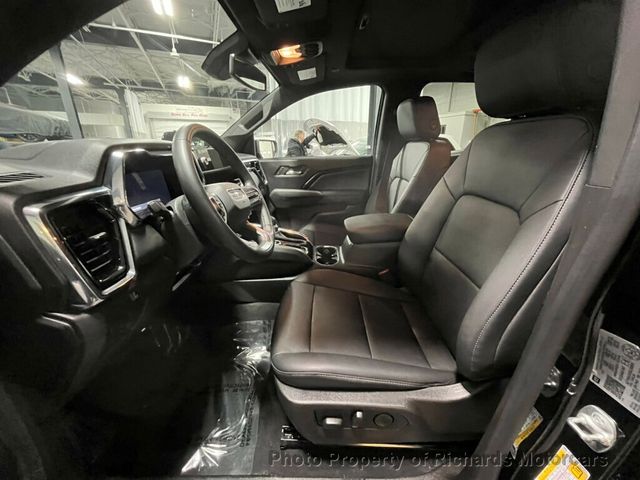 2024 GMC Canyon 4WD Crew Cab Elevation - 22959764 - 13