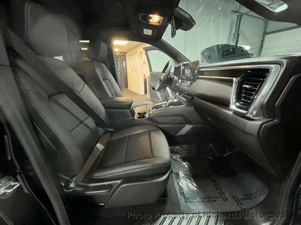 2024 GMC Canyon 4WD Crew Cab Elevation - 22959764 - 17