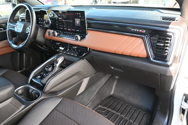 2024 GMC Canyon 4X4 Crew Cab AT4 - 23000933 - 8