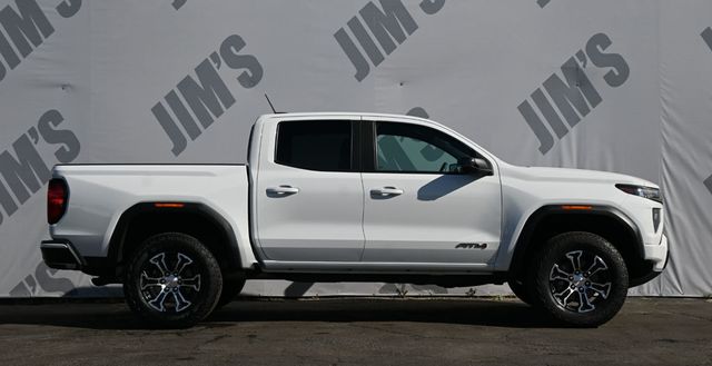 2024 GMC Canyon 4X4 Crew Cab AT4 Premium Package  - 23000933 - 3
