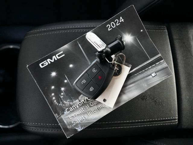 2024 GMC Canyon Elevation - 23076453 - 25